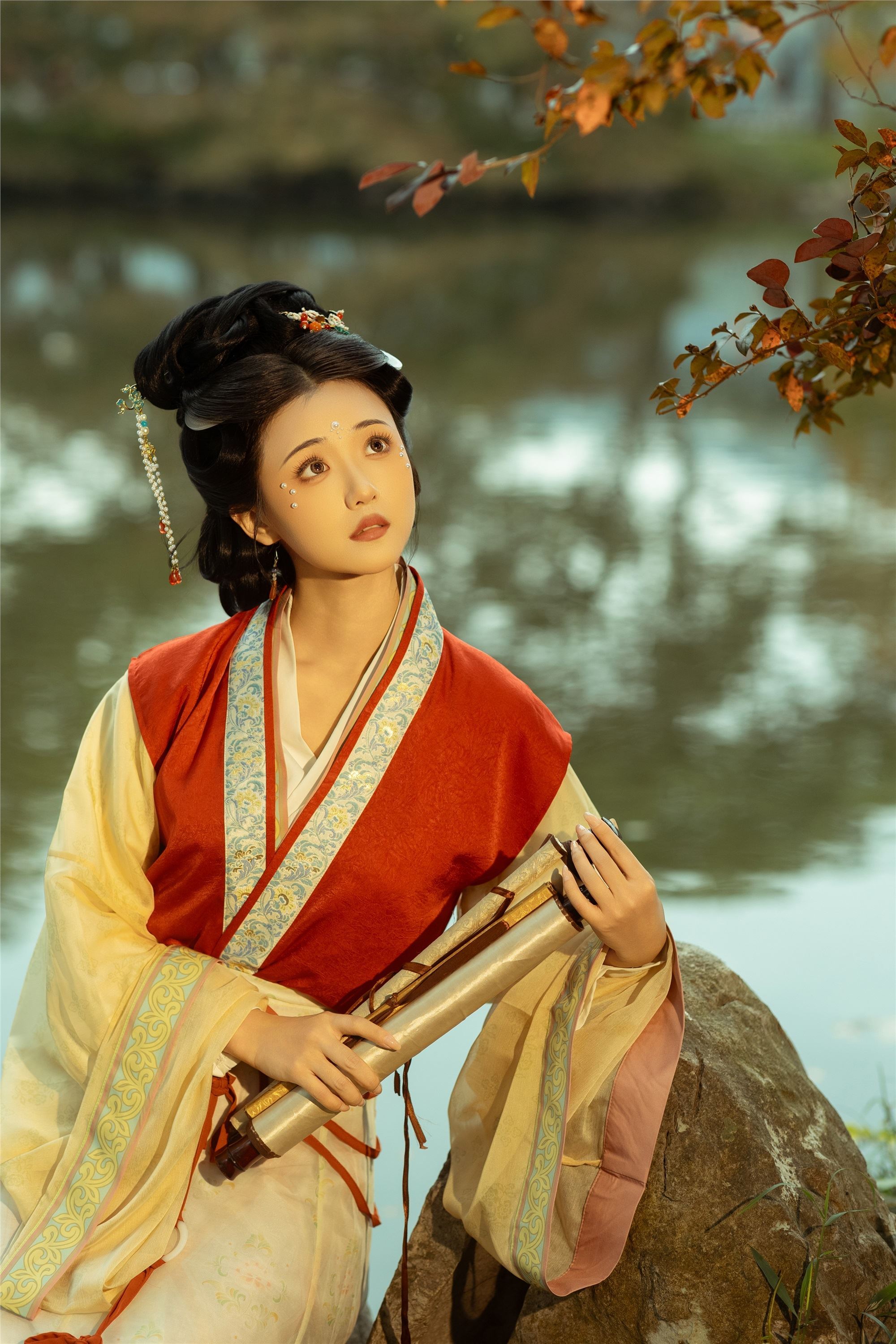 YITUYU艺图语 2025.01.25 晚来秋雨 雪樱